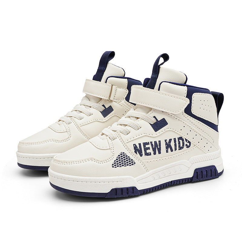 trendy-threeads Outdoor Sneakers